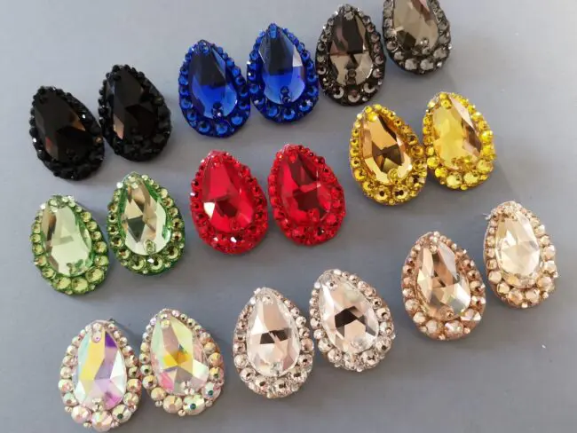 Earrings - main category